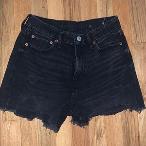 Black American eagle jean shorts size 2